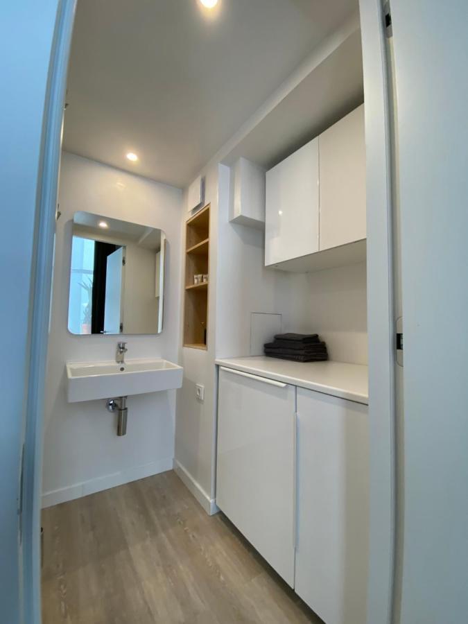 B&W Apartment Riga Ngoại thất bức ảnh
